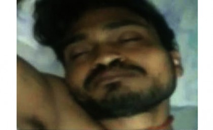 কামড় দেওয়ায় সাপকে কামড়ে টুকরো টুকরো করলেন এই ব্যক্তি