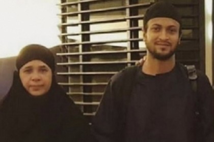 মাকে নিয়ে হজের প্রস্তুতি সাকিবের