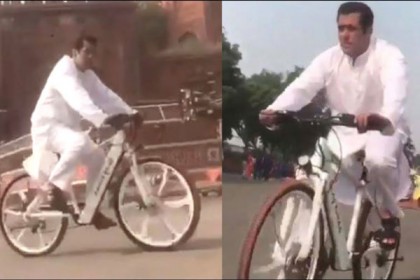 সাইকেলের প্রচারণা চালাতে লাল কেল্লার সামনে সালমান