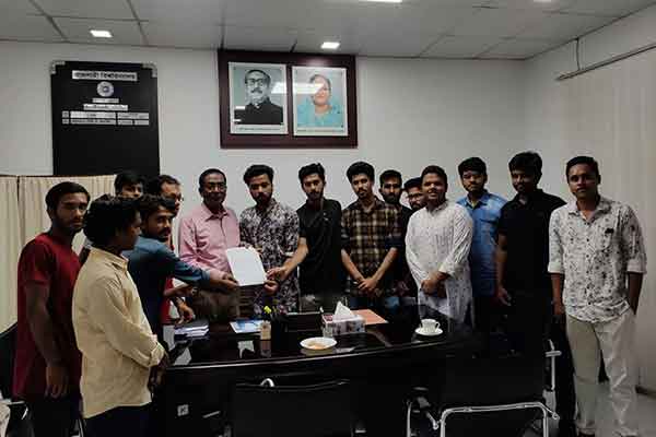 রাবিতে ডেঙ্গু প্রতিরোধে ব্যবস্থা গ্রহণের দাবি
