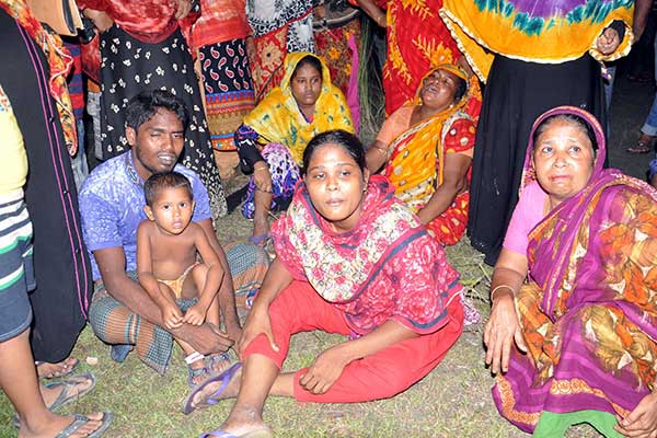 বরিশালে নিখোঁজ পিকআপ চালকের মাটিচাপা লাশ উদ্ধার
