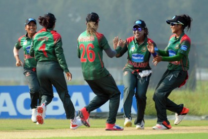 টি-টোয়েন্টি সিরিজ হারলো বাংলাদেশ নারী দল