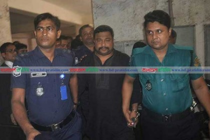 ছাত্রলীগ নেতা হত্যা মামলায় ২ দিনের রিমান্ডে আওয়ামী লীগ নেতা