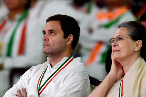 কাশ্মীর ইস্যুতে সমর্থন নাকি বিরোধিতা, দ্বিধাদ্বন্দ্বে কংগ্রেস