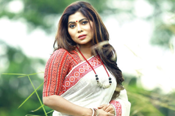 কবিগুরুর প্রয়াণ দিবসে অণিমার গান