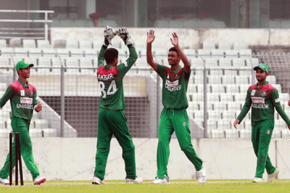 স্বাগতিকদের সঙ্গে রোমাঞ্চকর ‘টাই’ টাইগার যুবাদের