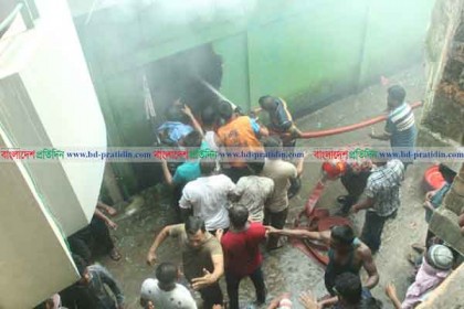 সিলেটে গোডাউনে আগুন, ব্যাপক ক্ষয়ক্ষতি