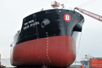 নৌ-বাণিজ্যে চীন থেকে আসছে আরও ৬ জাহাজ
