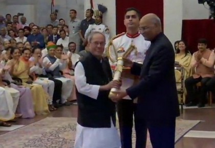প্রণব মুখার্জির হাতে ভারতরত্ন সম্মাননা