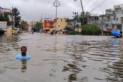 বন্যায় ভাসছে মহারাষ্ট্র, ১৬ জনের মৃত্যু