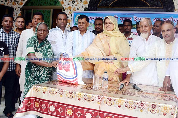 প্রবাসীদের ঋণ শোধ করা যাবে না: ইলিয়াসপত্নী লুনা             
