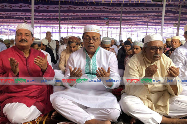 রাজশাহীতে ঈদের প্রধান জামাতে সম্প্রীতি ও সৌহার্দ্য রক্ষার আহ্বান