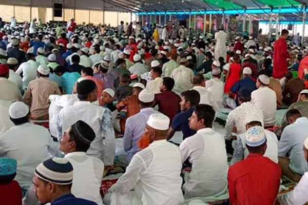 নারায়ণগঞ্জে বৃহত্তর ঈদ জামাতে লাখো মুসুল্লির সমাগম