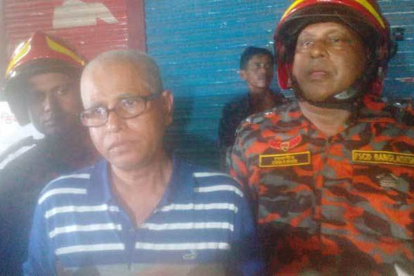 বস্তিতে অগ্নিকাণ্ডের ঘটনায় তদন্ত কমিটি গঠন
