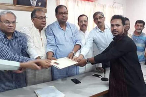 ছাত্রদলের মনোনয়নপত্র বিতরণ শুরু