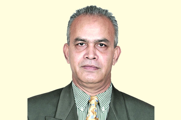 সিন্ডিকেট কারা, সবই জানেন মন্ত্রী-সচিব