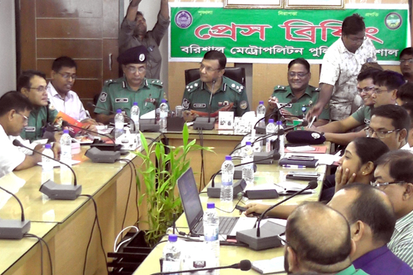 বরিশালে জন্মাষ্টমী উপলক্ষে মতবিনিময় সভা 

