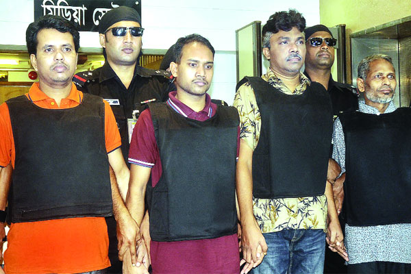 ‘আল্লাহর দলে’র চার জঙ্গি আটক
