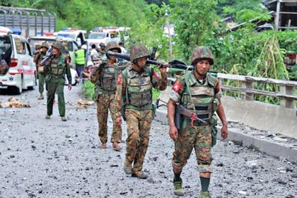 বিদ্রোহীদের হাতে মিয়ানমারের ৩০ সেনা নিহত