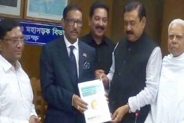 সড়ক দুর্ঘটনা নিয়ন্ত্রণে ১১১ সুপারিশ শাজাহান খানের নেতৃত্বাধীন কমিটির