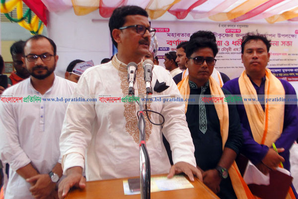 ‘বাংলাদেশ এখন অসাম্প্রদায়িক দৃষ্টিভঙ্গি দিয়ে পরিচালিত’ 