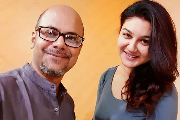 জয়াকে নিয়ে চুপিচুপি মতলব এঁটেছেন কবি শ্রীজাত