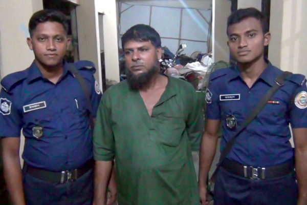 কলাপাড়ায় ভারসাম্যহীন নারীকে ধর্ষণের অভিযোগে আটক ১