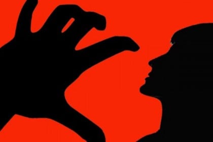 নোয়াখালীতে কলেজ ছাত্রীকে ধর্ষণের অভিযোগ