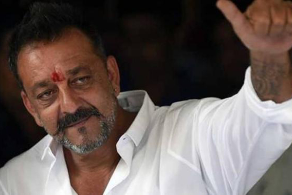 রাজনীতিতে ফিরছেন সঞ্জয় দত্ত, যোগ দিচ্ছেন বিজেপির শরিক দলে