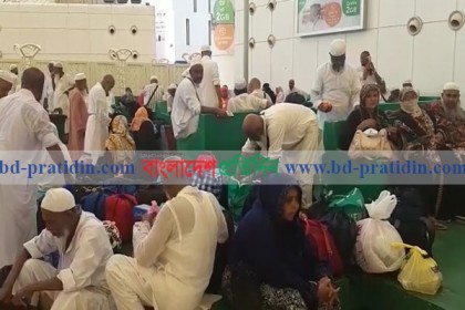 বিমানের হজ ফ্লাইটের সিডিউল বিপর্যয়, দুর্ভোগ হাজিদের 
