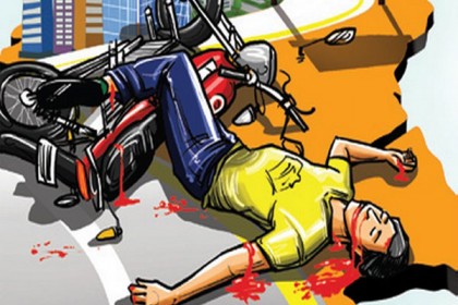 দিনাজপুরে ট্রাকের সঙ্গে ৩ মোটরসাইকেলের মুখোমুখি সংঘর্ষে নিহত ৩