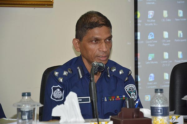 স্কুলছাত্র আব্দুল্লাহ হাসান হত্যাকাণ্ড নিয়ে পিবিআই প্রধানের হৃদয়স্পর্শী স্ট্যাটাস