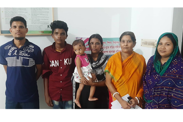 পাচার হওয়ার দেড় বছর পর পরিবারকে ফিরে পেল রিনা