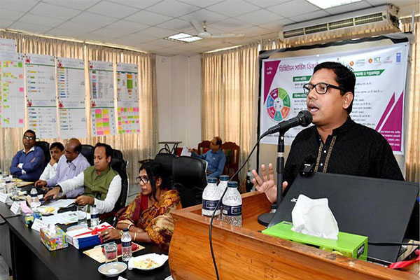 বঙ্গবন্ধু মানবসম্পদ উন্নয়নে সর্বোচ্চ গুরুত্ব দিয়েছিলেন : পলক