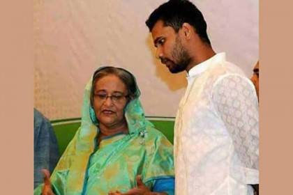নিজ জেলার উন্নয়নে প্রধানমন্ত্রীর সহায়তা কামনা মাশরাফির