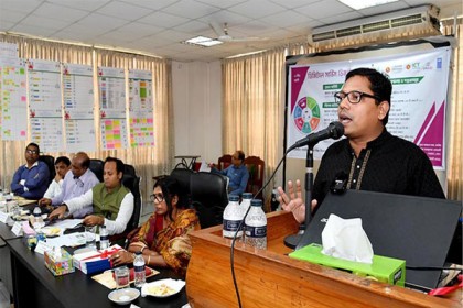 বঙ্গবন্ধু মানবসম্পদ উন্নয়নে সর্বোচ্চ গুরুত্ব দিয়েছিলেন : পলক