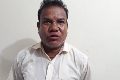 আদিতমারীতে তৃতীয় শ্রেণির ছাত্রীকে ধর্ষণচেষ্টা, শিক্ষক গ্রেফতার

