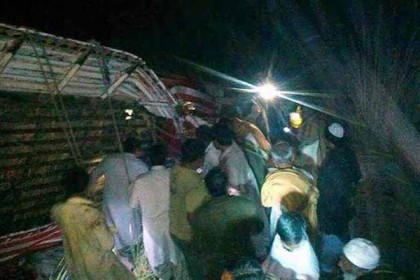 মাঝরাতে বাস খাদে পড়ে ২৪ জনের প্রাণহানি