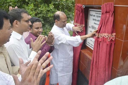 বাগমারায় রানী নদীতে সেতুর ভিত্তিপ্রস্তর স্থাপন 
