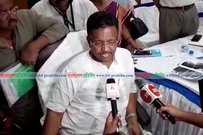 আসামে এনআরসি থেকে বাদ পড়া মানুষরা কোথায় যাবে, প্রশ্ন পশ্চিমবঙ্গের মন্ত্রীর