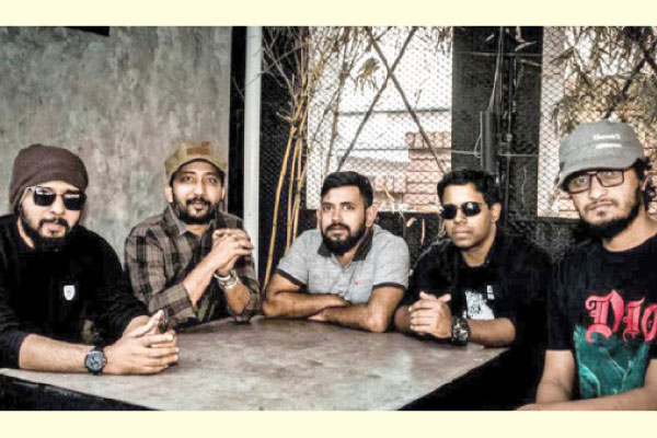 শিরোনামহীনের নতুন অ্যালবাম