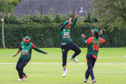 যুক্তরাষ্ট্রের বিপক্ষে ৮ উইকেটে জয় পেল বাংলাদেশ