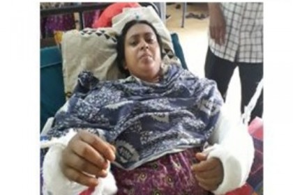 পেকুয়ায় গৃহবধূর ওপর স্বামীর বর্বরতা        

