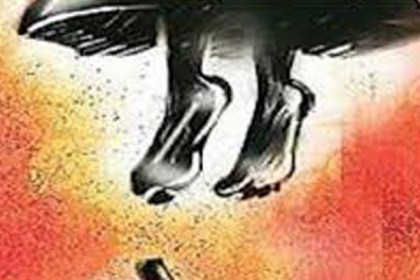 রাজধানীতে গৃহকর্মীর ঝুলন্ত মরদেহ উদ্ধার