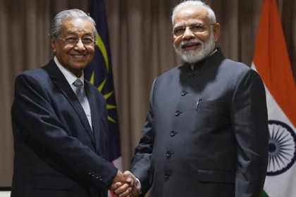 মাহাথিরের কাছে জাকির নায়েককে ফেরত চাইলেন মোদী