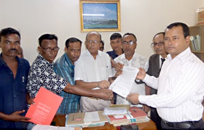 সুশাসন নিশ্চিত করার দাবিতে জাসদের স্মারকলিপি 