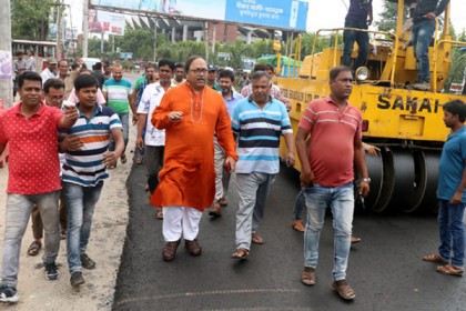 রাজশাহী নগরের সেই রাস্তা এখন ঝকঝকে