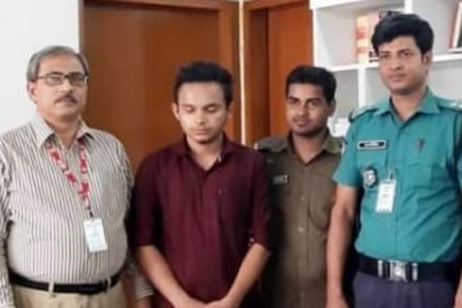 চট্টগ্রামে রোহিঙ্গা তরুণ আটক

