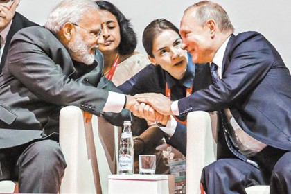 রাশিয়ার উন্নয়নে ৭ হাজার কোটি রুপি ঋণ দেয়ার ঘোষণা মোদির