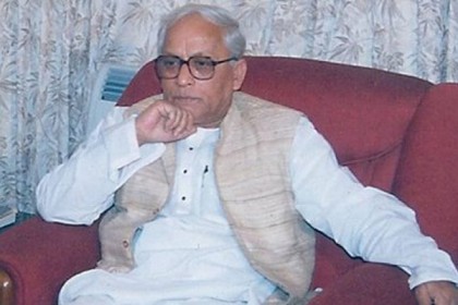 গুরুতর অসুস্থ পশ্চিমবঙ্গের সাবেক মুখ্যমন্ত্রী বুদ্ধদেব ভট্টাচার্য